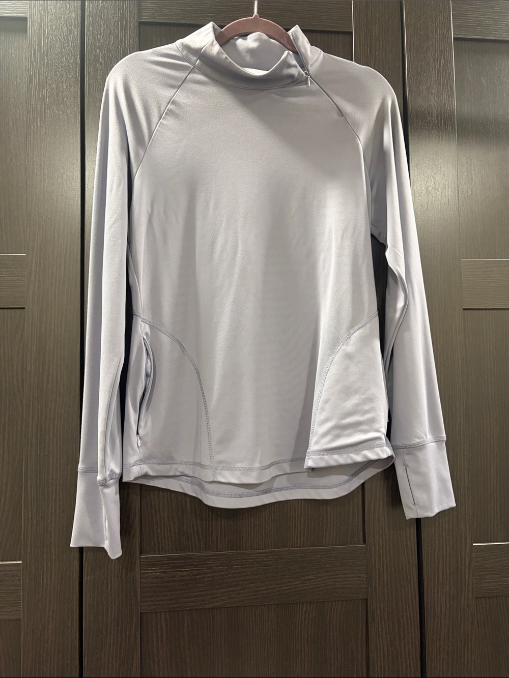 Lavender Long-Sleeve Zipper Mock Neck Women’s Top w/Pockets